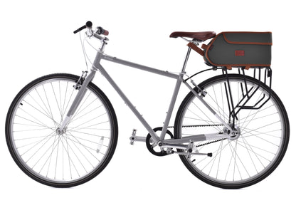 USED Brilliant L Train Medium Gates Belt Drive 7 speed Steel Commuter Bike Shimano Nexus V-Brake Gray w/ Rack + Bag