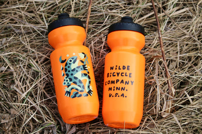 NEW Wilde Forever Frog 22oz Purist Water Bottle