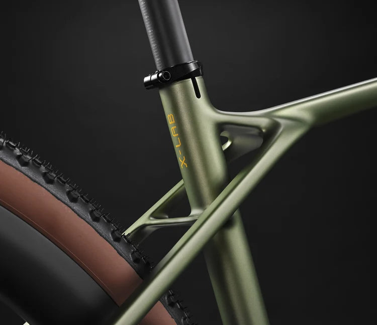 NEW X-LAB GT8 Carbon Gravel / Adventure Bike - Shimano GRX RX717 Di2 1x12 Speed, Carbon Wheels