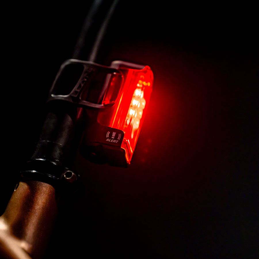 NEW Lezyne Strip Pro Ai Alert 400+ Taillight