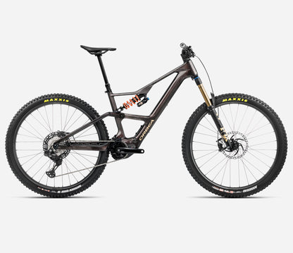Rise Lt m10 29 12v 160mm 630wh Shimano ep801 Violet/Noir 2025 Orbea Rise Lt m10 29 12v 160mm 630wh Shimano ep801 Violet/Noir 2025 Orbea