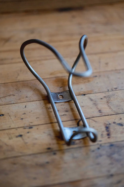 NEW King Cage Titanium Iris Bottle Cage