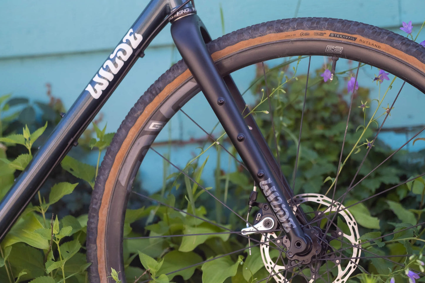 NEW Wilde Wayfinder Carbon Gravel Fork - 1 1/8" Steerer