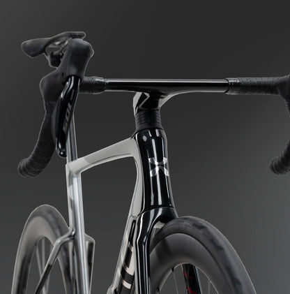 NEW X-LAB AD8 Carbon Road Race Bike - Shimano 105 R7150 Di2 2x12 Speed, Carbon Wheels