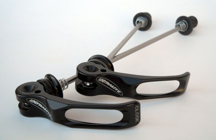 NEW Extralite Italy Aliens 3 QR Skewers