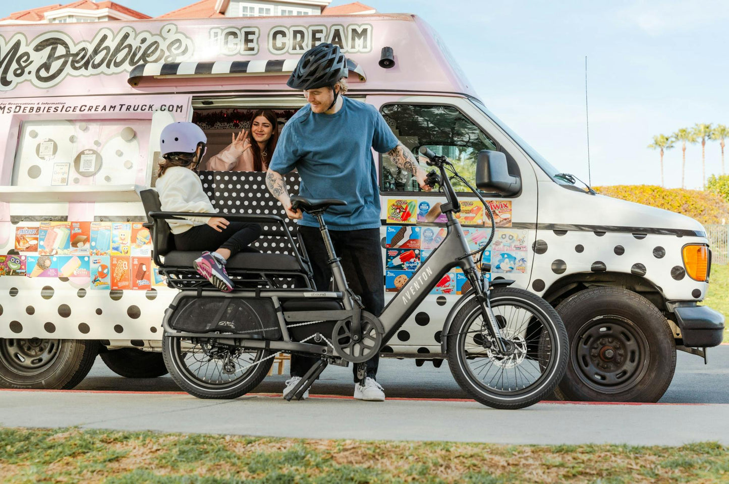 NEW Aventon Abound LR Electric Cargo Bike — 750W, 2-Passenger Rear Deck, 440lb Capacity