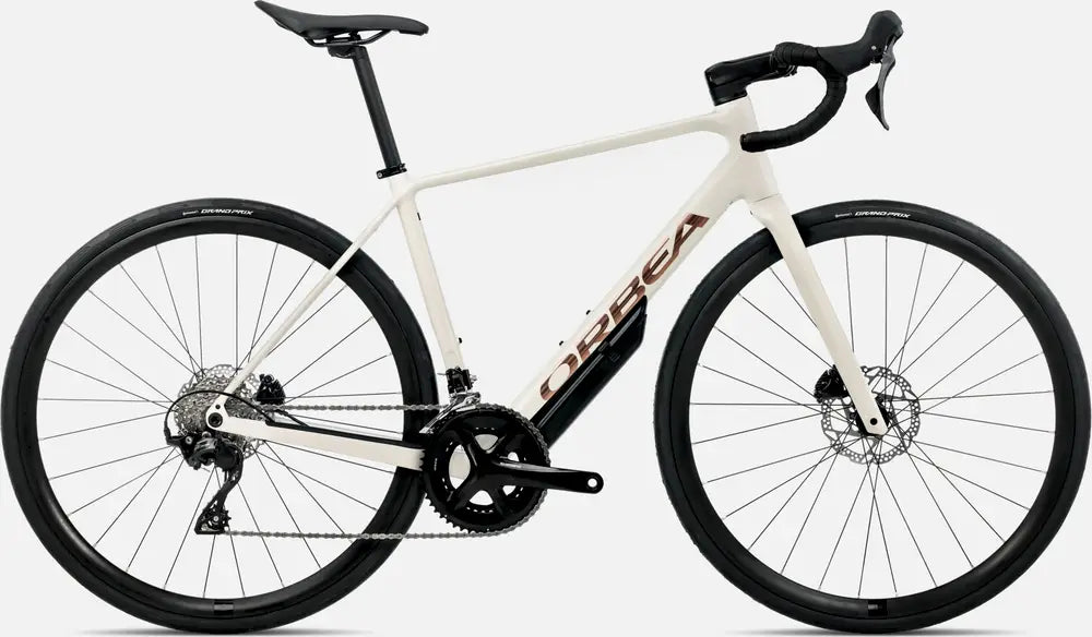 NEW 2025 Orbea AVANT H30 Endurance Road Bike - Shimano 105 R7100 2x12