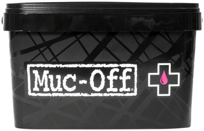 NEW Muc-Off 8-in-1 Cleaning Kit: Tub with 8 Pieces - Around the Cycle