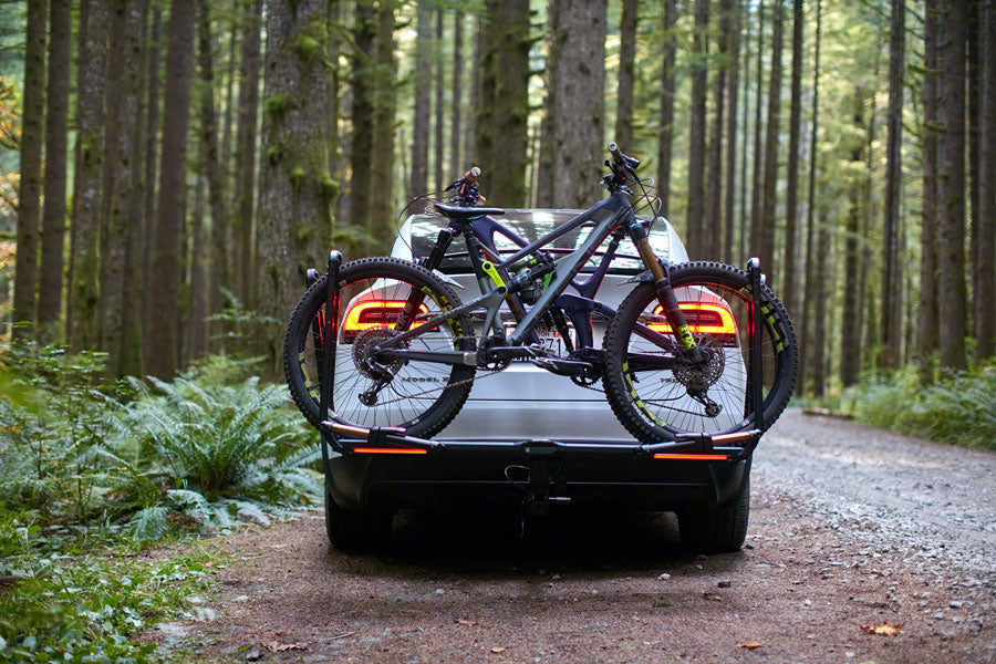 NEW Kuat Piston Pro X Hitch Bike Rack - 2-Bike, 2" Receiver, LED Lights with 4-Pin Plug, Kashima Coat, Galaxy Gray