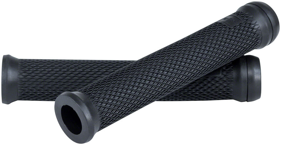 NEW We The People Manta Grips Black 160mm Length, 27.5mm Diameter