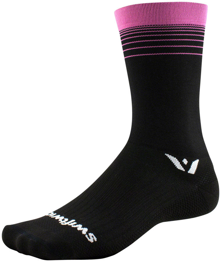 NEW Swiftwick Aspire Seven Socks - 7 inch Pink Stripe Medium