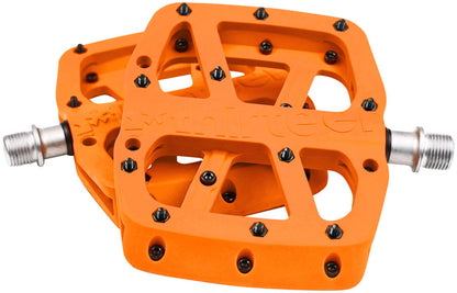NEW e*thirteen Base Pedals - Platform, Composite, 9/16", Naranja Orange - Around the Cycle