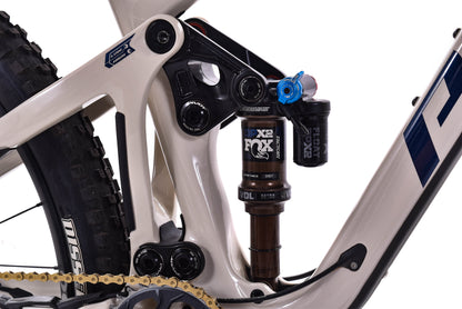 USED 2021 Pivot Switchblade Pro X01 29" Carbon Full Suspension Mountain Bike Large