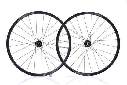 USED FSA Non Series 700C All-Road Disc Wheelset 12mm Thru Axle CL 11 speed