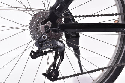 USED iZip Express Hardtail Monster Cruiser L/XL Black 3x9 speed