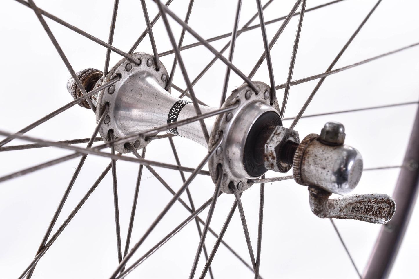 USED Vintage Araya Japan 700C Alloy Clincher 36H Road/Touring Wheelset w/ Suzue Sealed Bearing Hubs 126mm Freewheel