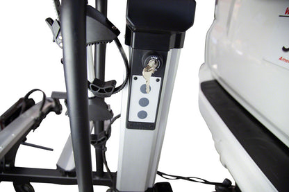 NEW Saris Door County Hitch Rack With Electric Lift - 2 Receiver 7-Pin Wire Plug 2-Bike