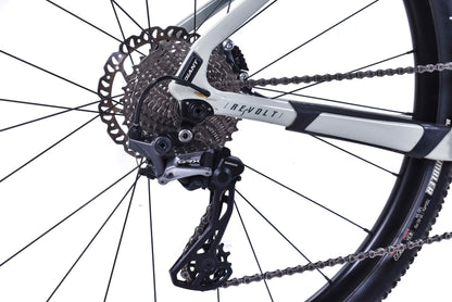 USED 2021 Giant Revolt Advanced 2 Carbon Gravel Bike XS Shimano GRX 2x11