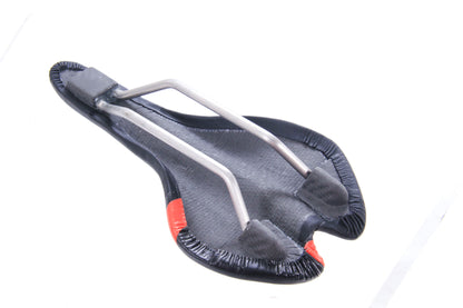 USED Meld Custom Carbon Shell Saddle 140mm